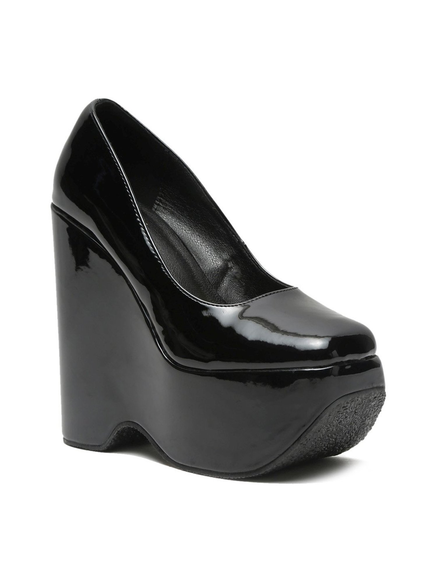 Flat N Heels Women's Black Wedge Pumps