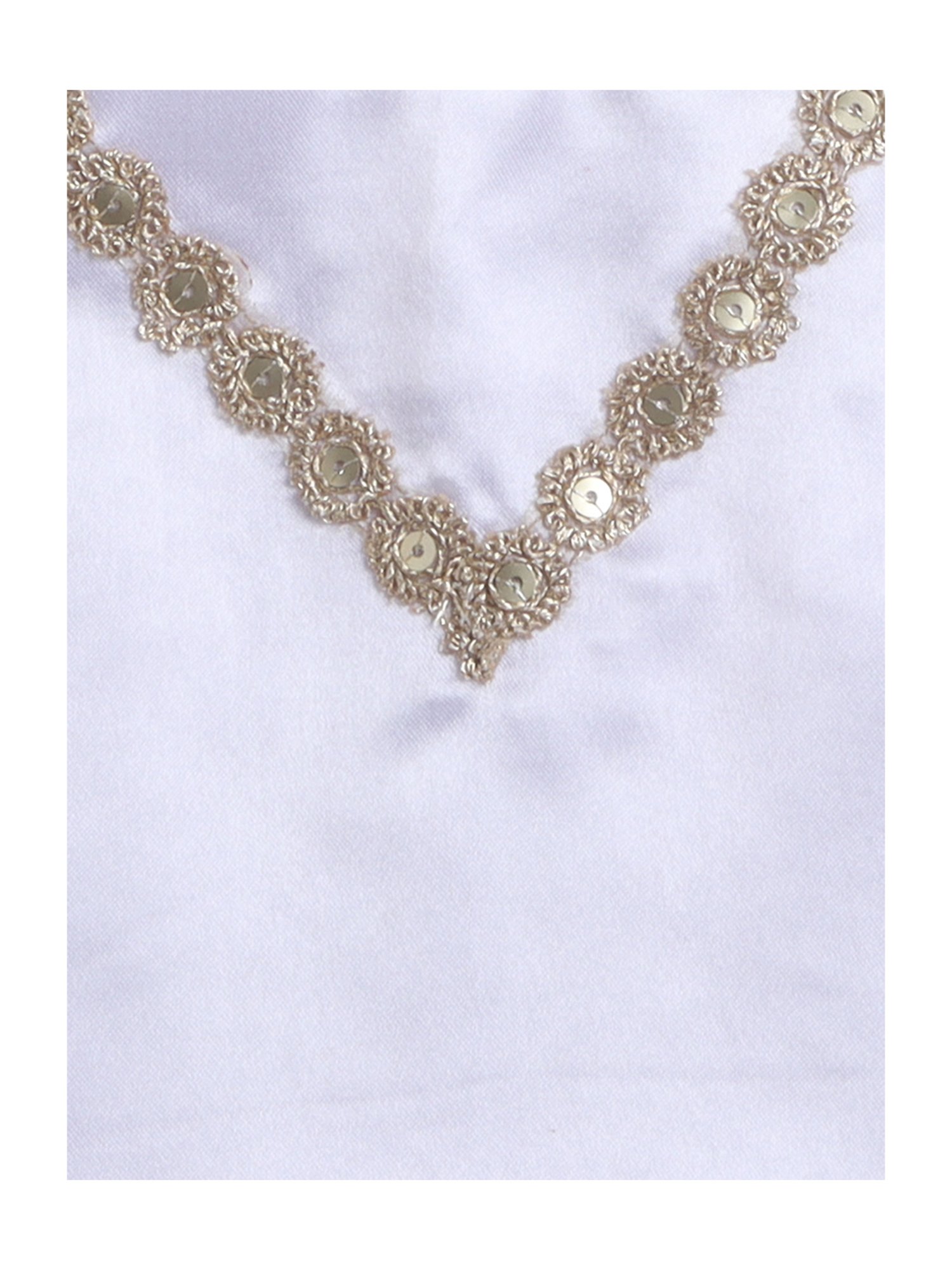 Many Frocks Kids White Embellished Lehenga, Choli with Dupatta