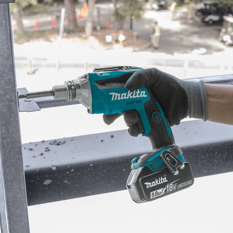 Makita XSF03T 18V LXT 5.0 Ah Lithium-Ion Brushless Cordless Drywall Screwdriver Kit