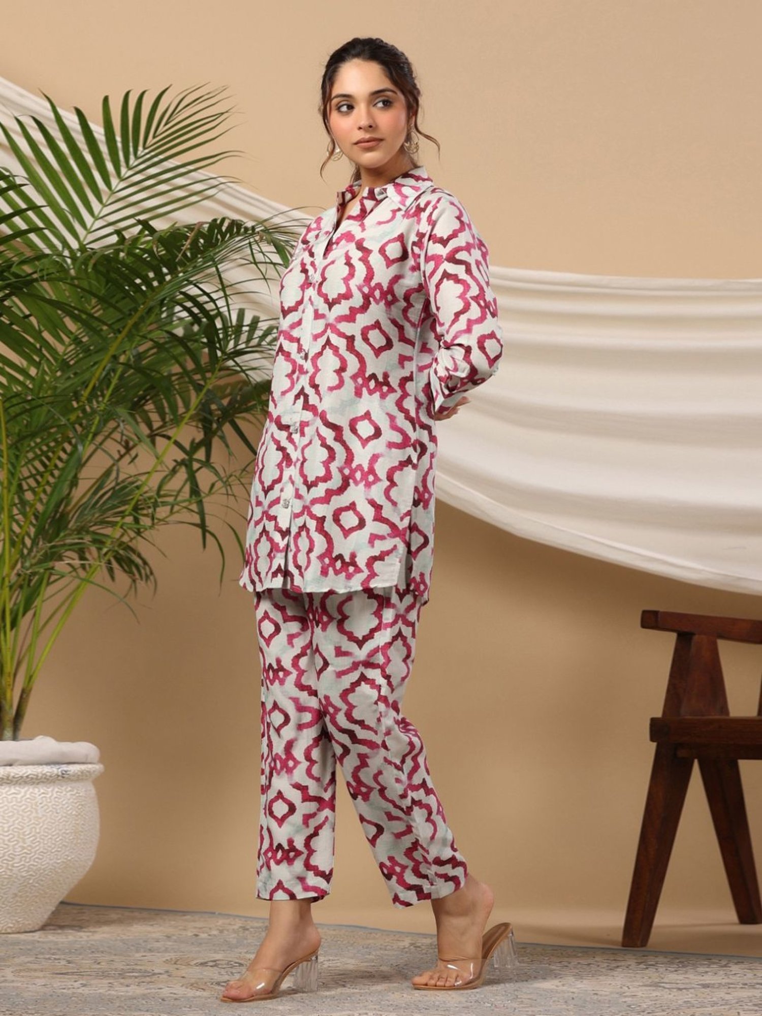 Kaftanize Pink Abhuti Collar Neck Shirt And Pant