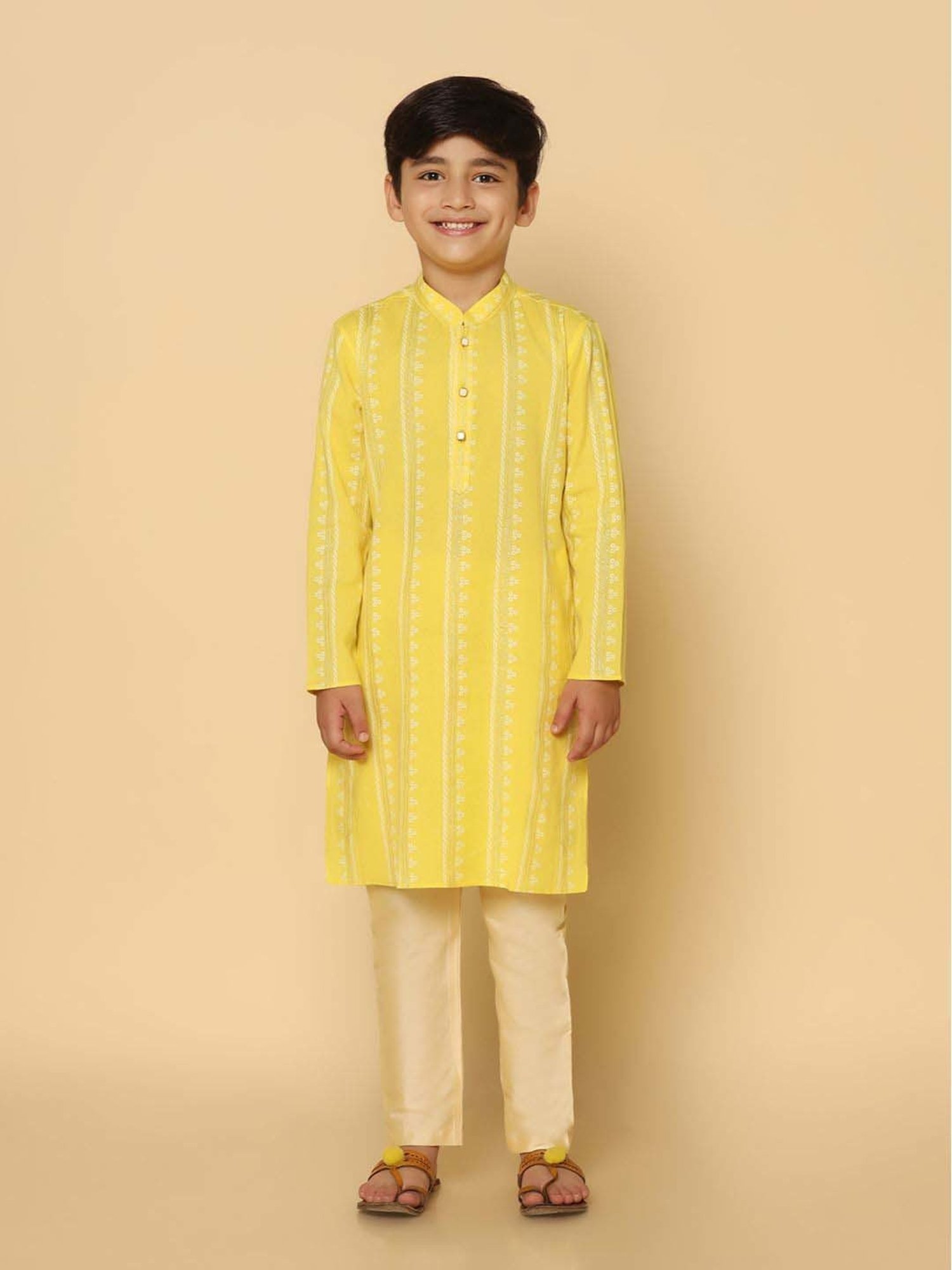 KISAH Kids Yellow & White Printed Full Sleeves Kurta Set