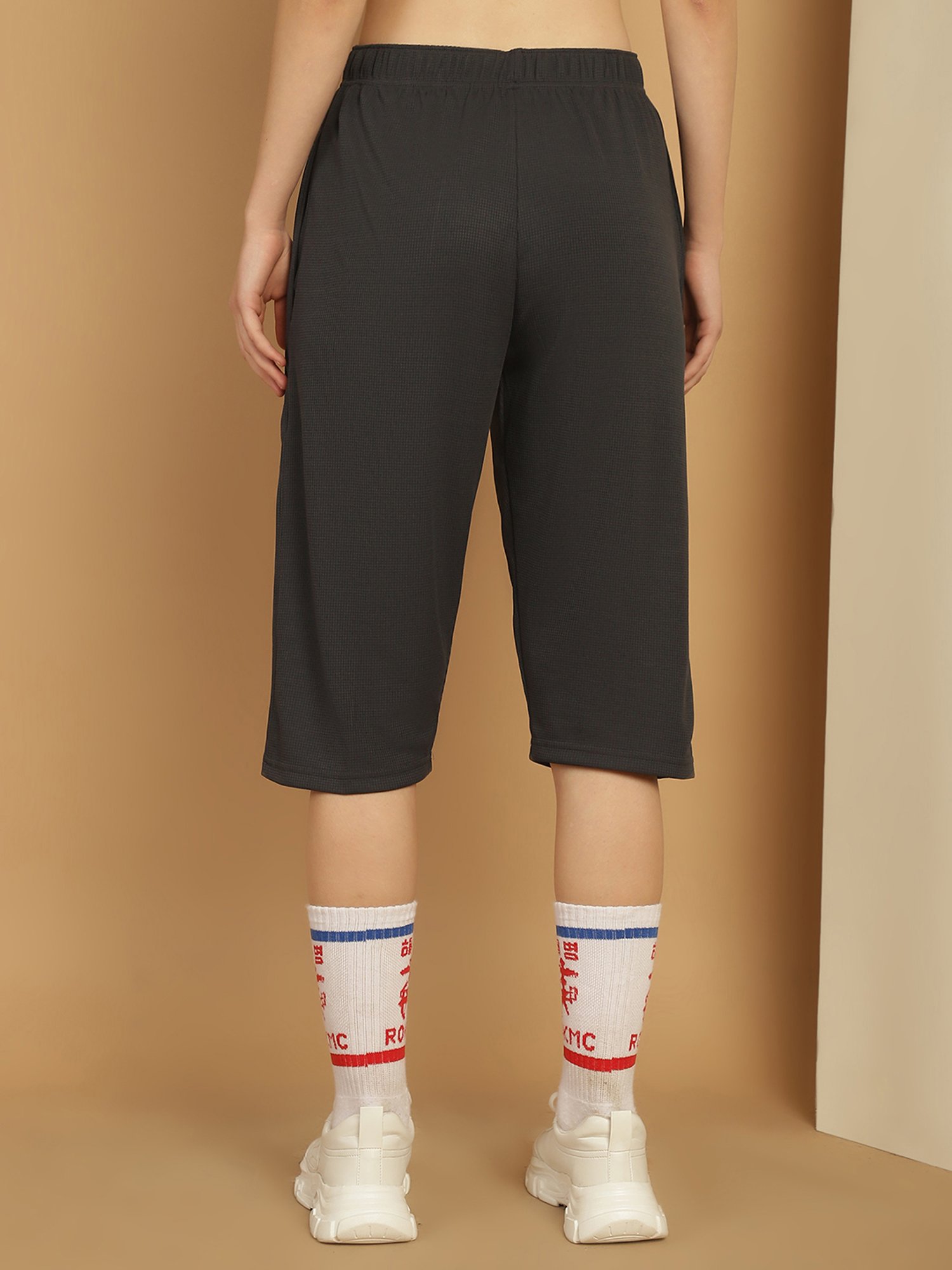 KENDALL + KYLIE Black High Rise Capris