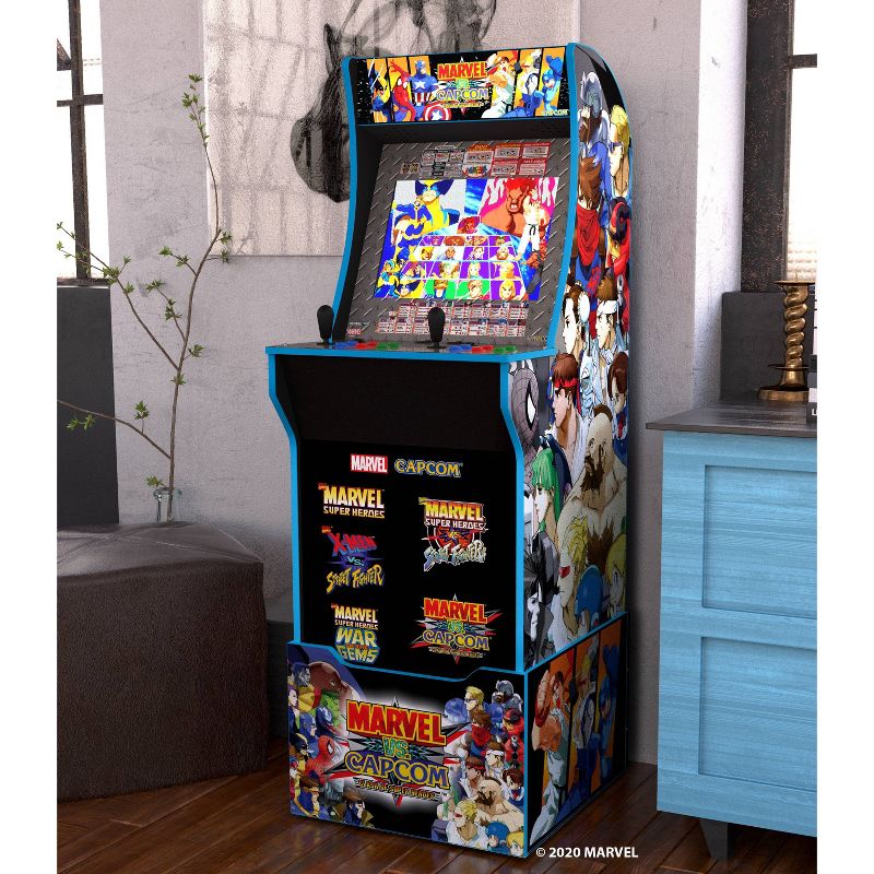 Arcade1Up Marvel vs Capcom with Stool Riser-Lit Marquee