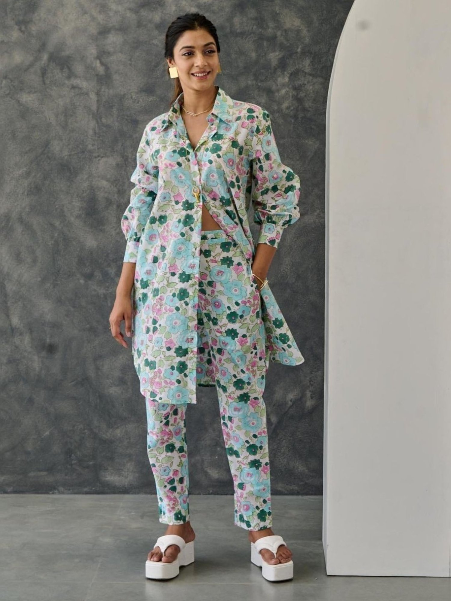 Gulaal Blue Pastel Floral Kurta with Straight Fit Pant