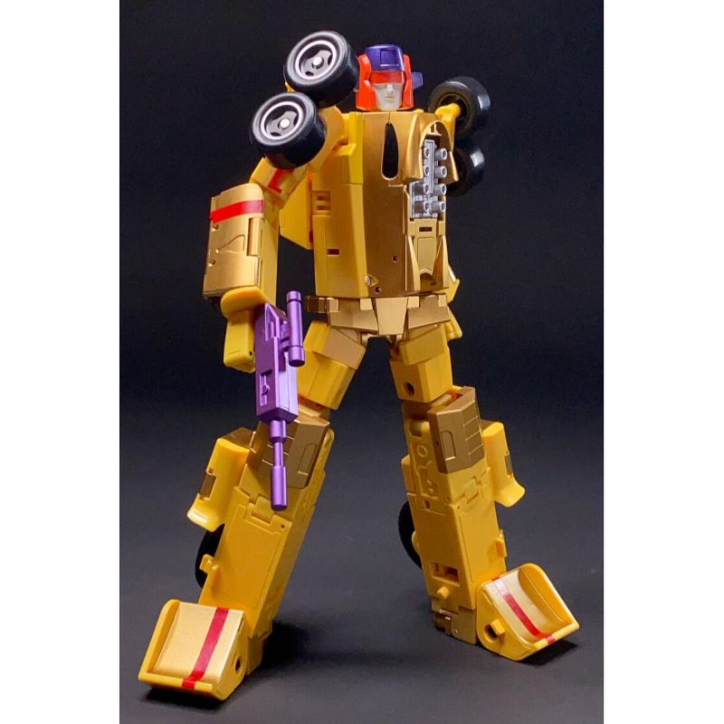 D17 Giuliano | DX9 Toys Attila Combiner Action figures