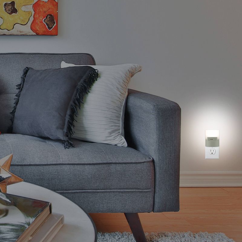 General Electric 100 Lumens LED Half Cup Sensing Dimmable Light White