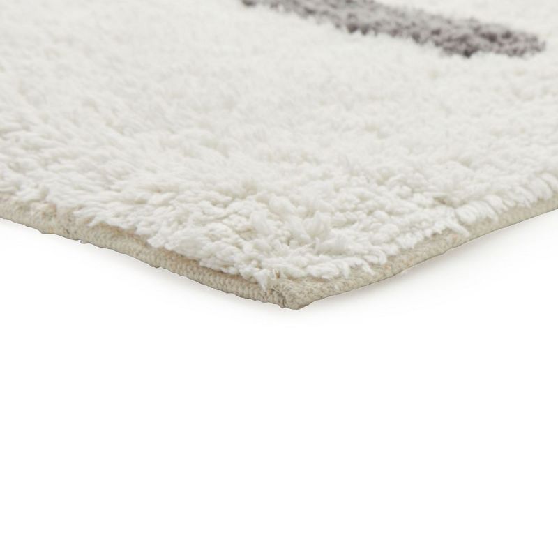 Juvale Personalized Bathroom Rugs with Letter K Initial, Cotton Bath Mat (White, 32 x 20 in)