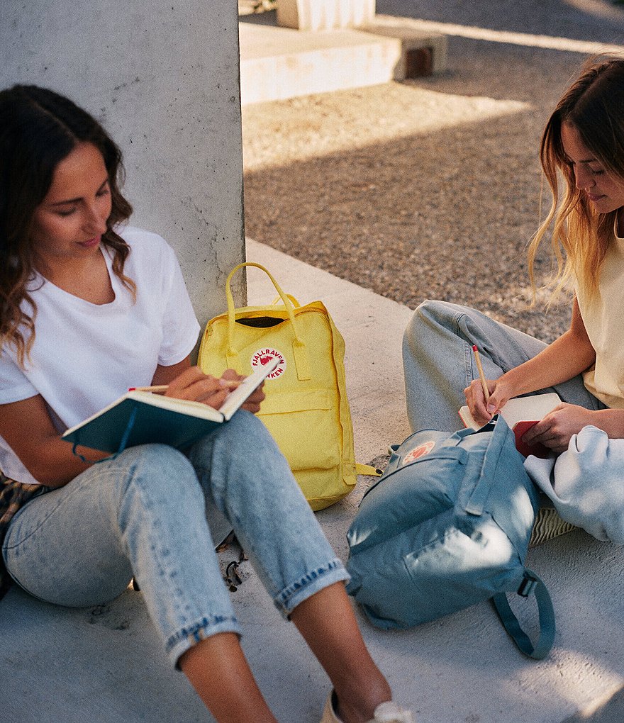 Fjallraven Kanken Water-Resistant Cotton Zipper Convertible Backpack