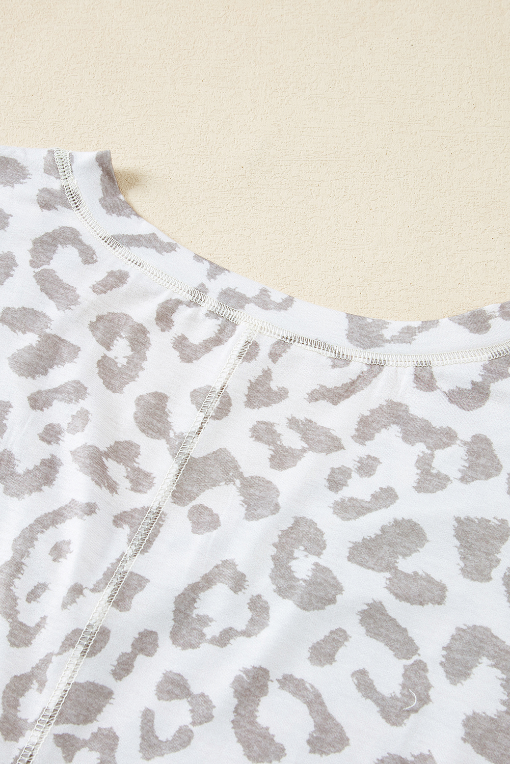 Brown Leopard Print Exposed Stitching V Neck Plus Size T Shirt