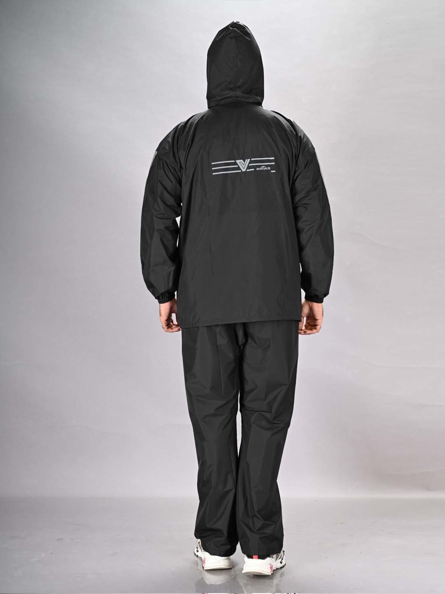 Lux Venus Black Raincoat Set