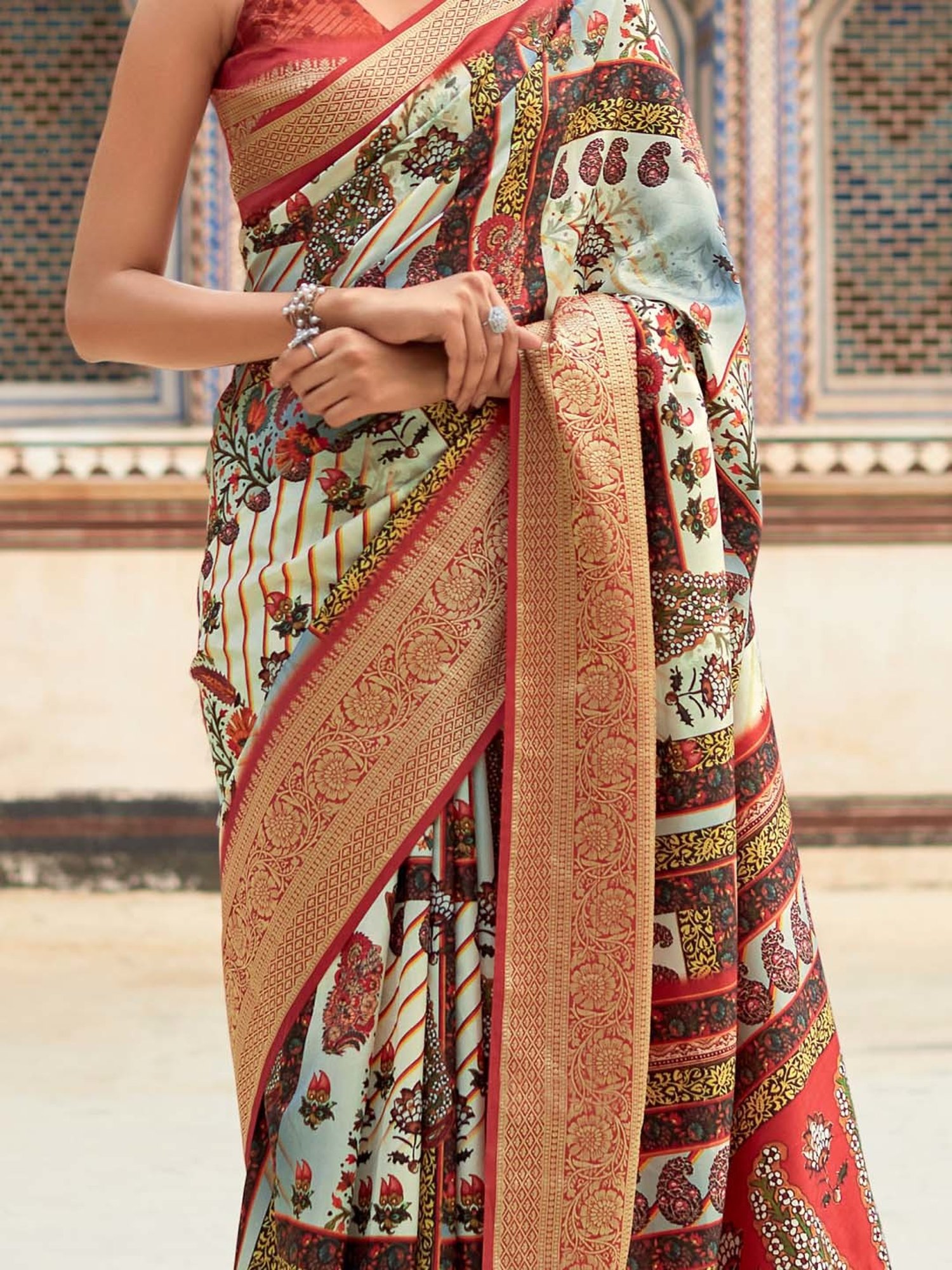 Saree Mall Green & Red Silk Printed Saree With Unstitched Blouse