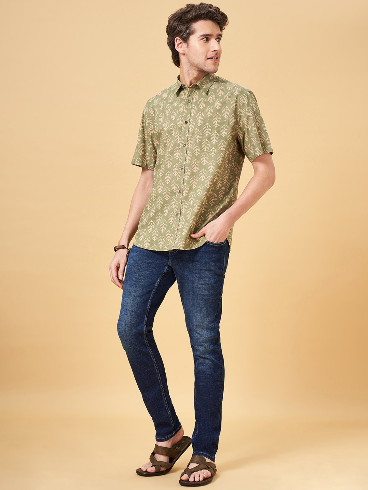 Indus Route by Pantaloons Sage Green Regular Fit Printed Shirt