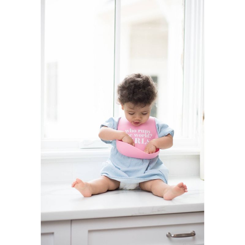 Bella Tunno Who Runs the World Wonder Bib