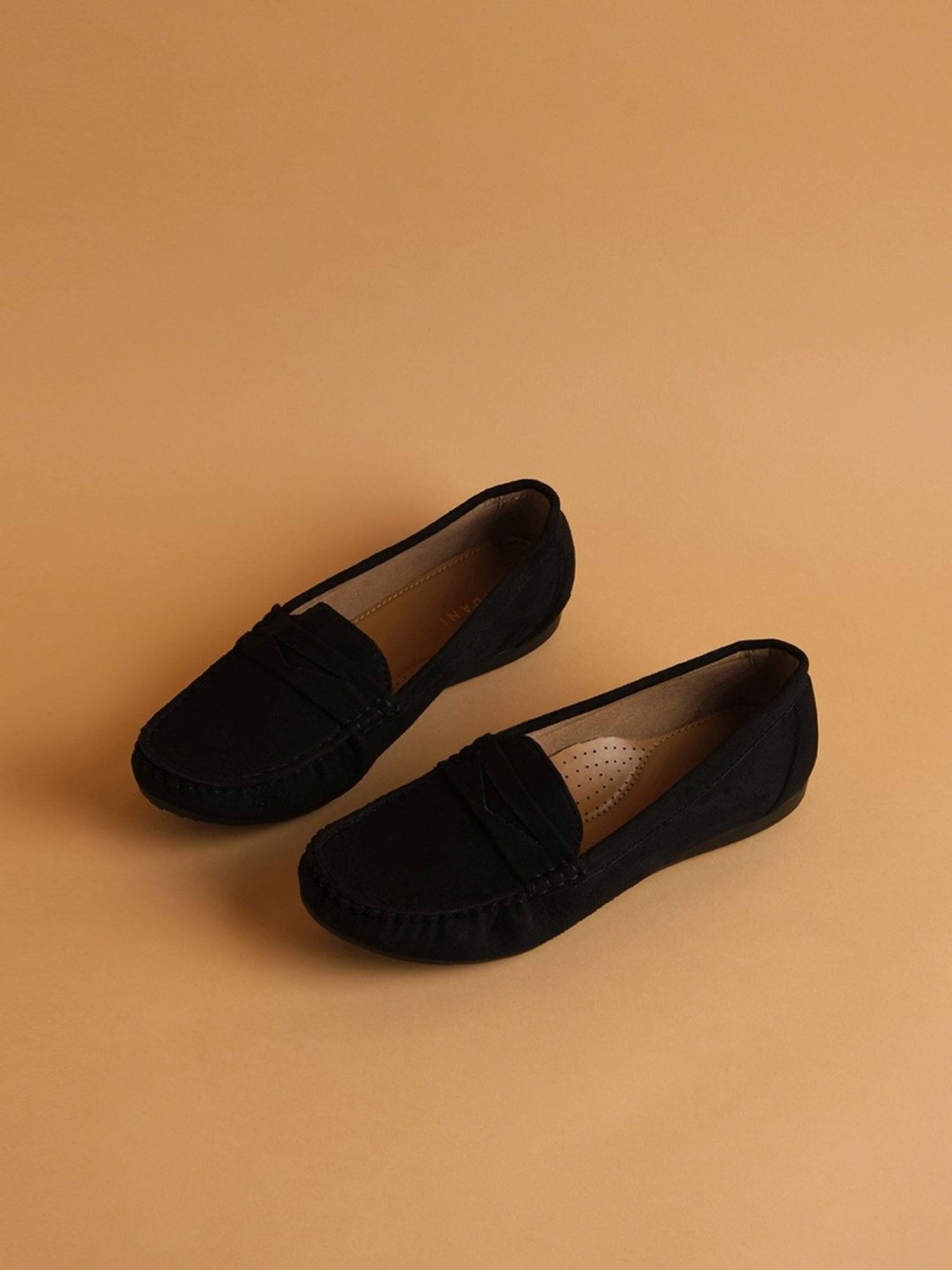 Eridani Women's Jamiee Black Loafers