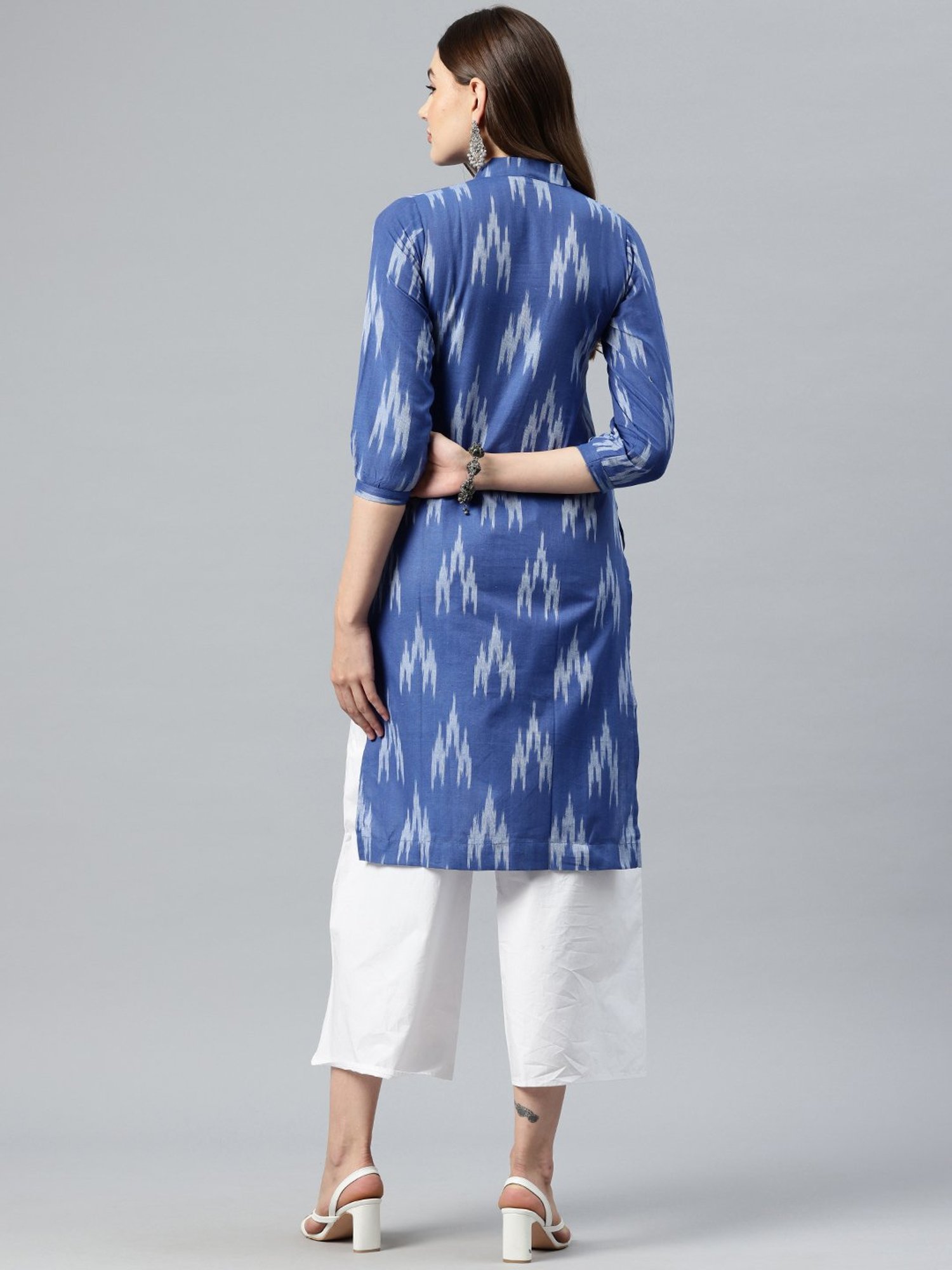 One Femme Blue Cotton Ikat Print Straight Kurta