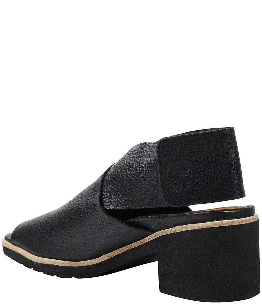 L'Amour Des Pieds Qiana Sling Block Heel Sandals