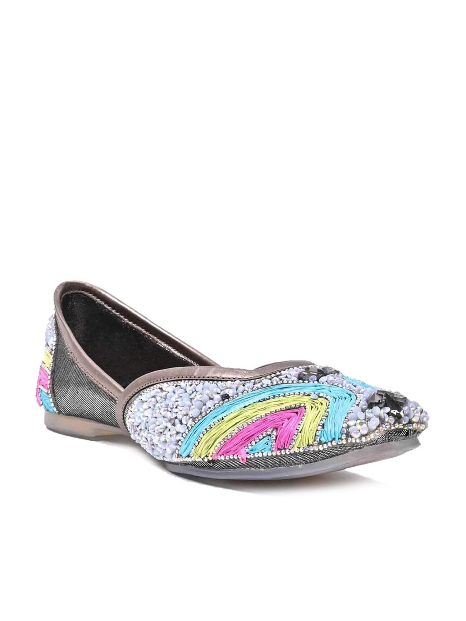 Jove Women's Black Ethnic Juttis