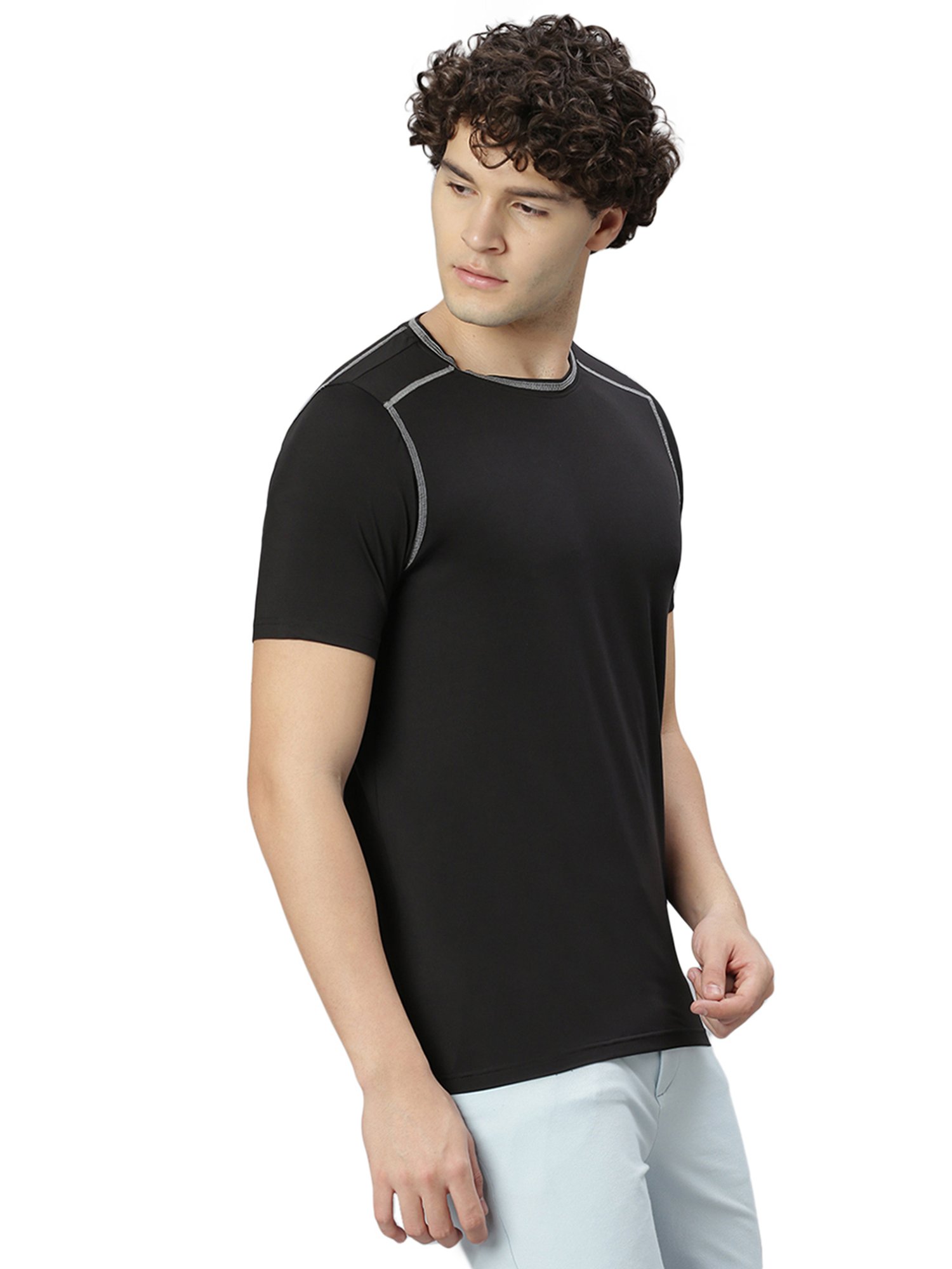 Slowave Black Regular Fit Crew T-Shirt