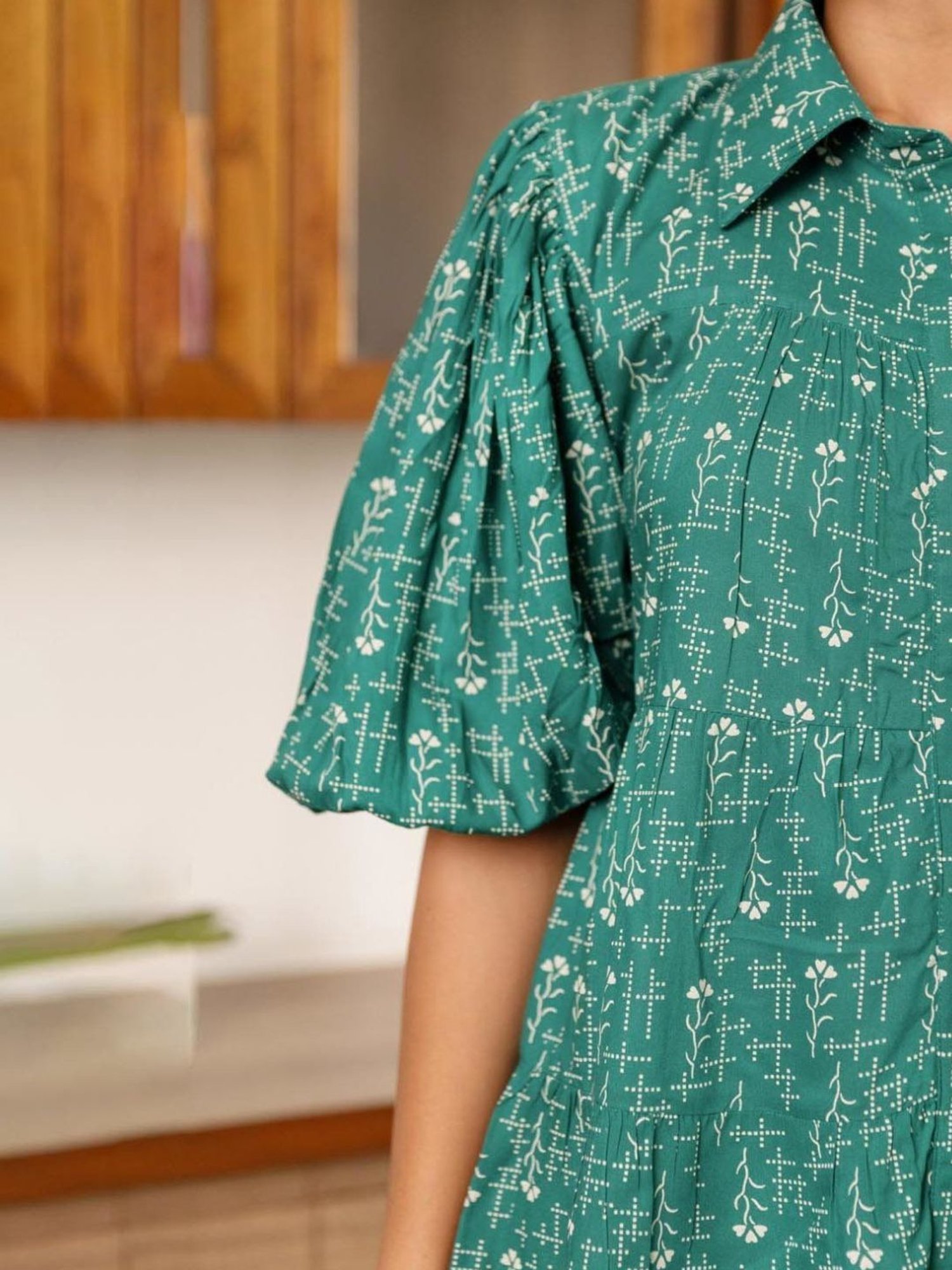 BInfinite Teal Green Printed Tiered Shirt