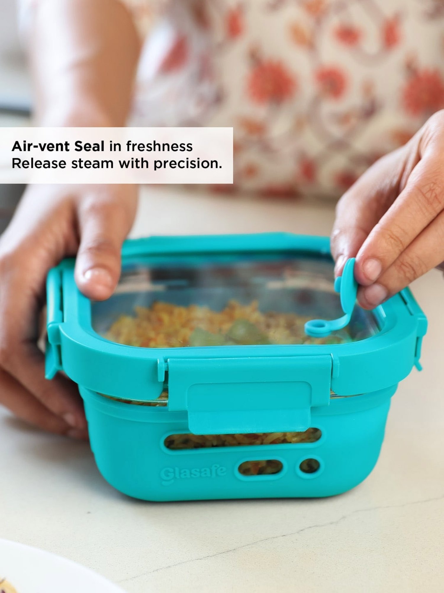 Glasafe Fresh Grip Mellow Green Borosilicate Tiffin with Protective Silicone Sleeve (520ml)