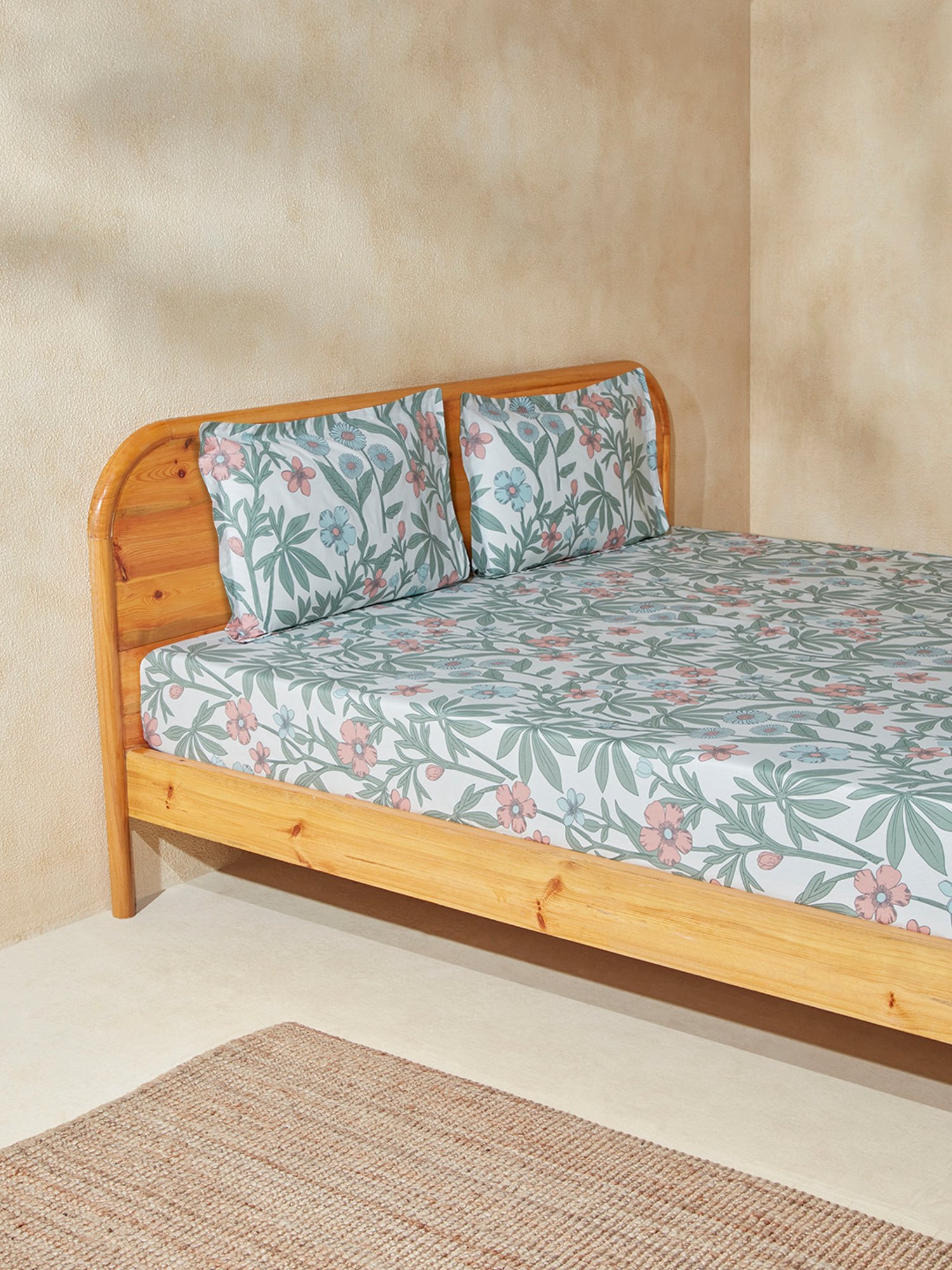 Westside Home Multicolor Floral King Bed Fitted Sheet & Pillowcase Set