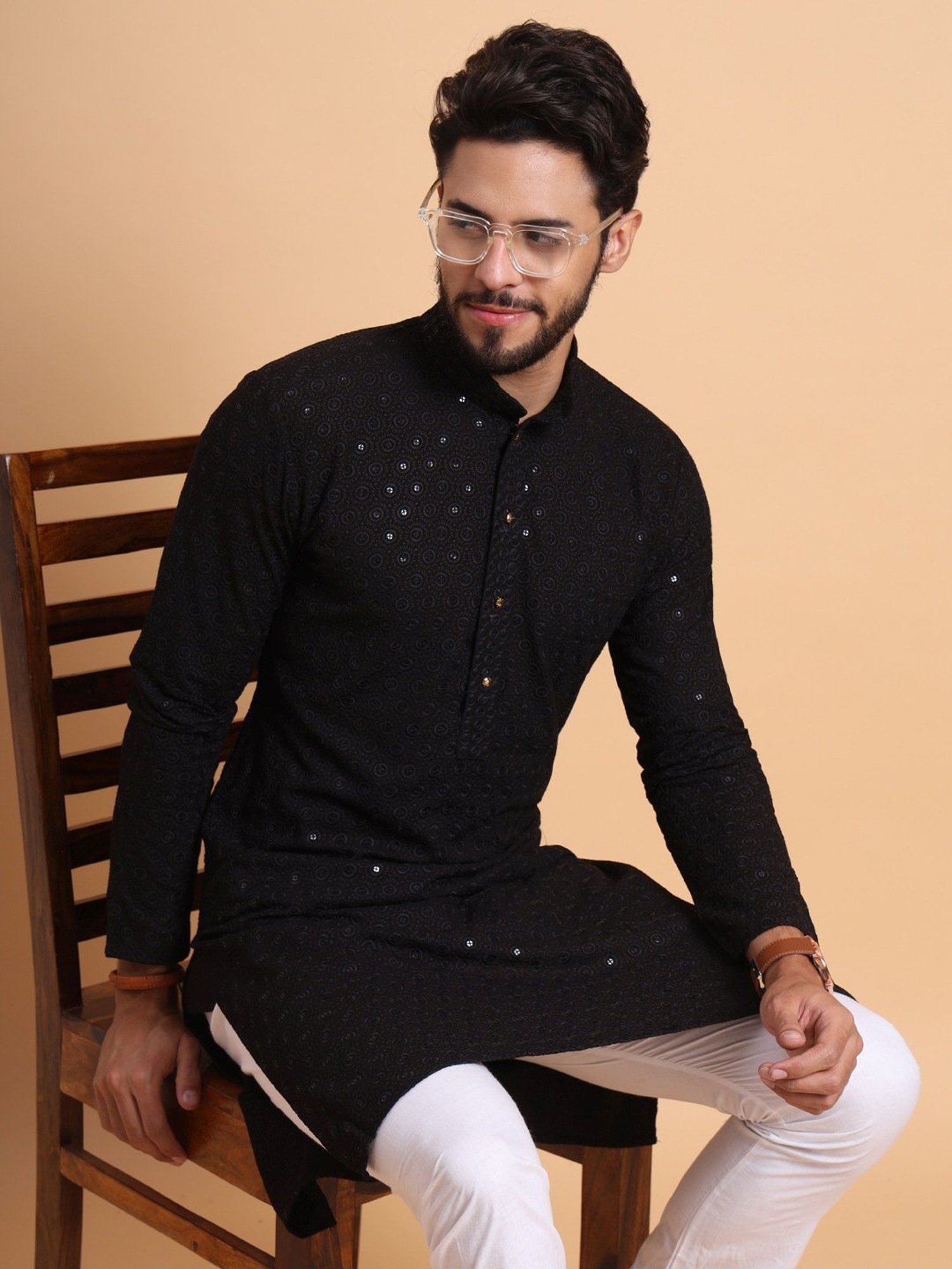 SWAGG INDIA Shine Black Regular Fit Embroidered Kurta