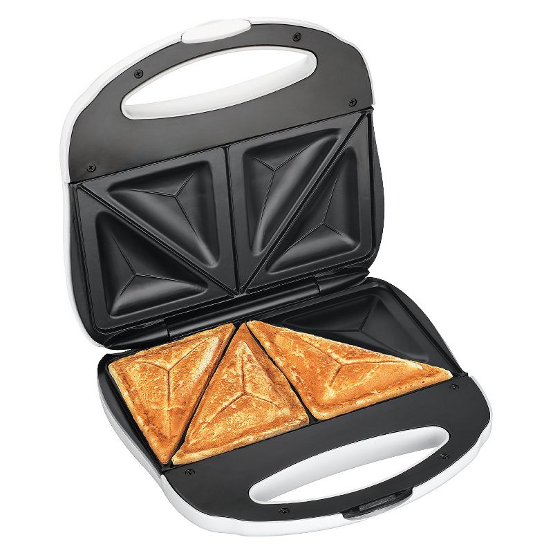 ChefChoice Five of Hearts Waffle Maker - Black