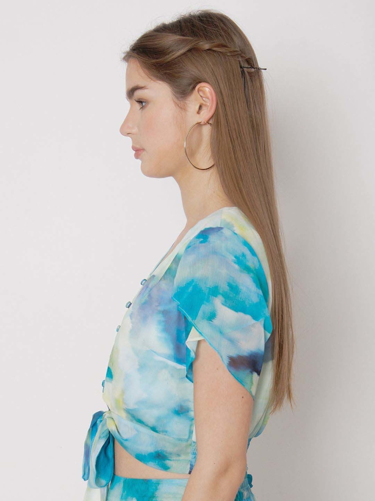 Zink London Blue Printed Crop Top