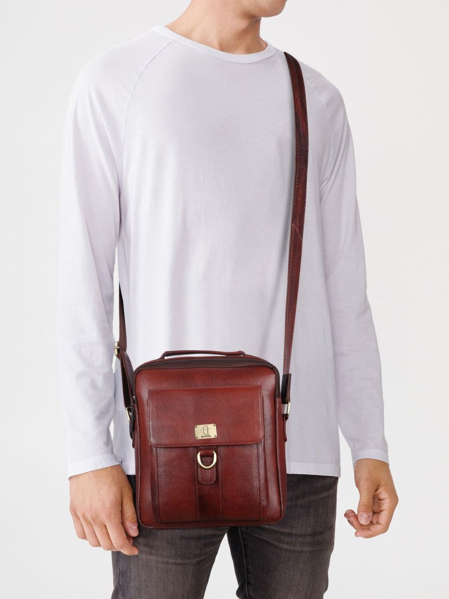 HiLEDER Brown Solid Medium Cross Body Bag