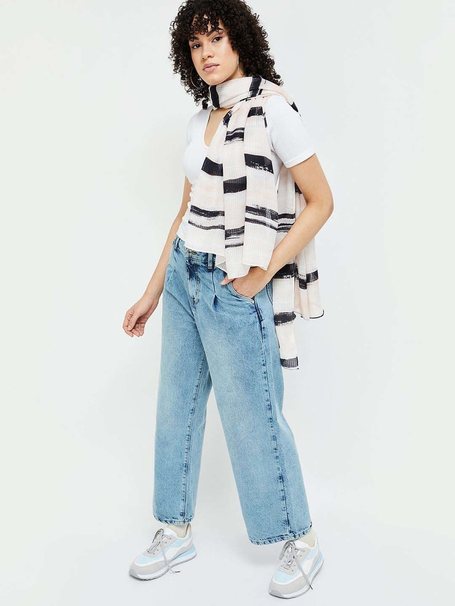 Ginger by Lifestyle White & Black Cotton Printed Stole