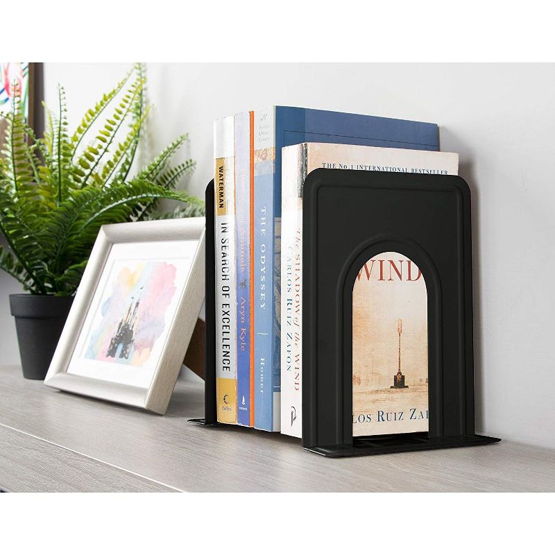 Resin Pinecone Bookends - 3R Studios