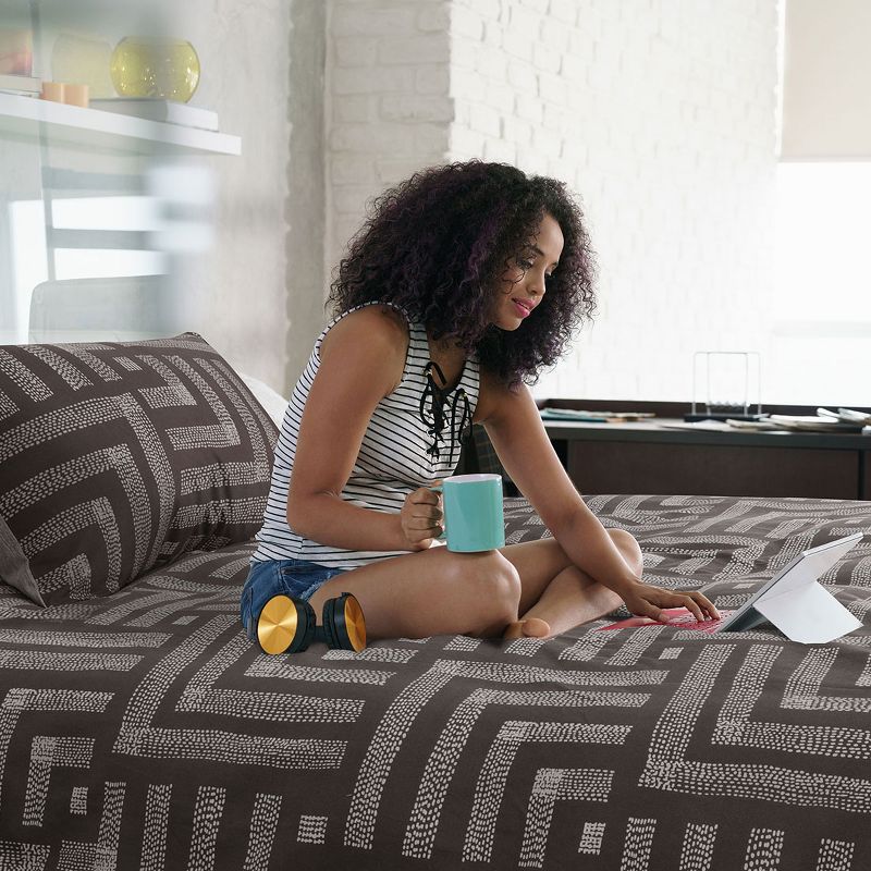 2 Pcs Twin Double Brushed Microfiber Maze Pattern Soft Duvet Cover Bedding Sets Gray  - PiccoCasa