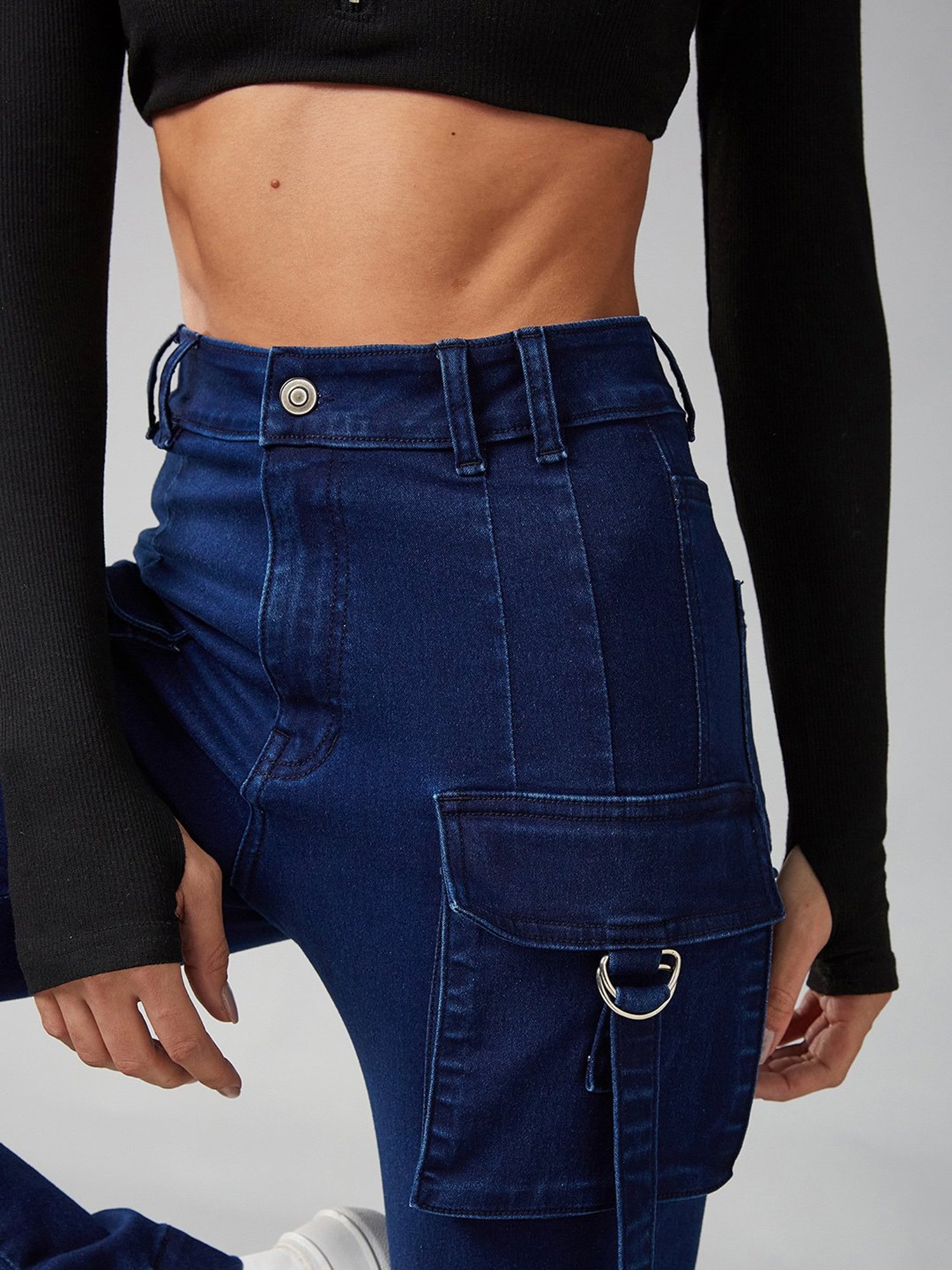 DOLCE CRUDO Dark Blue Denim Regular Fit High Rise Cargo Jeans