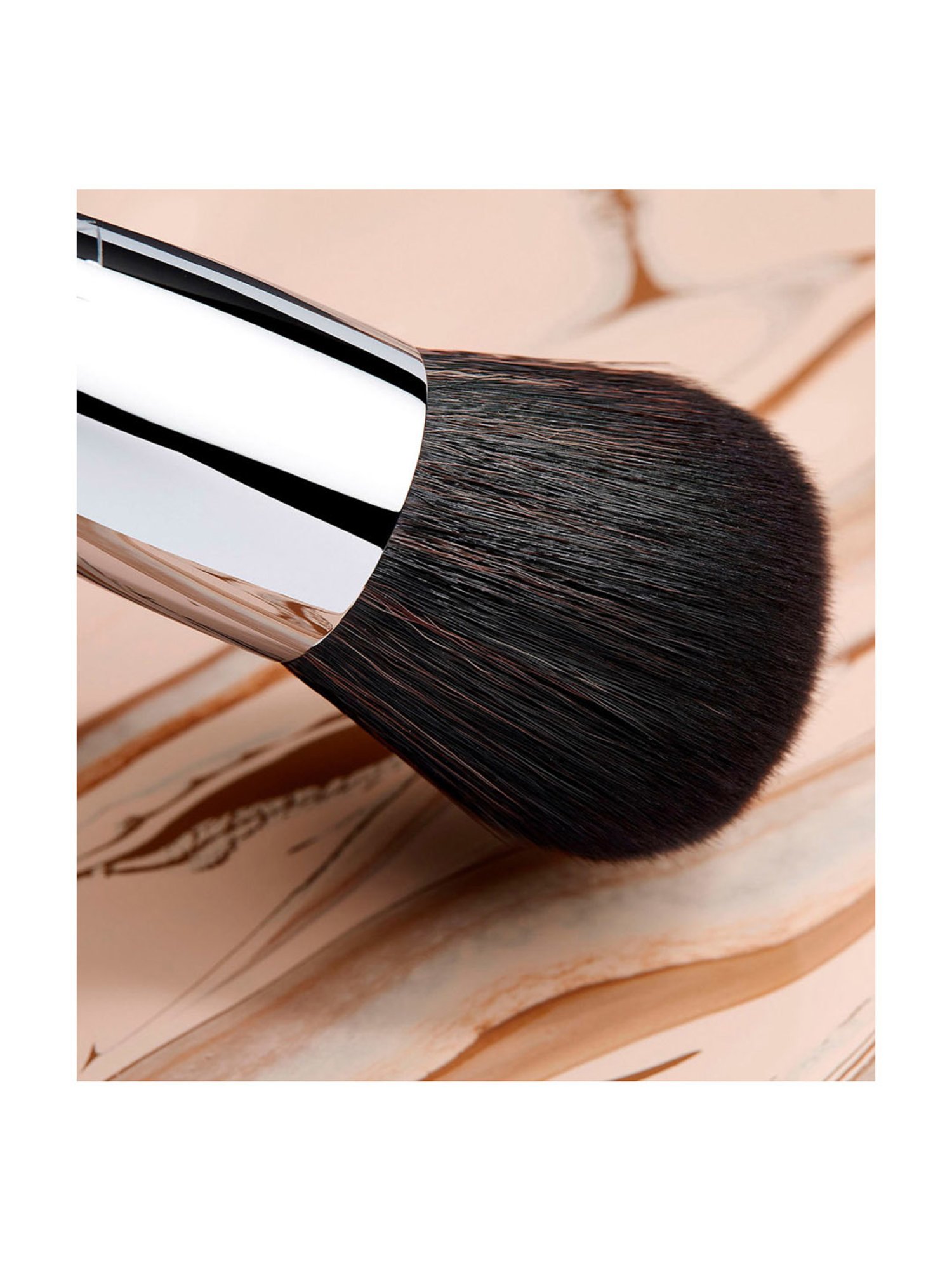 Sigma Beauty Airbrush Kabuki - F85