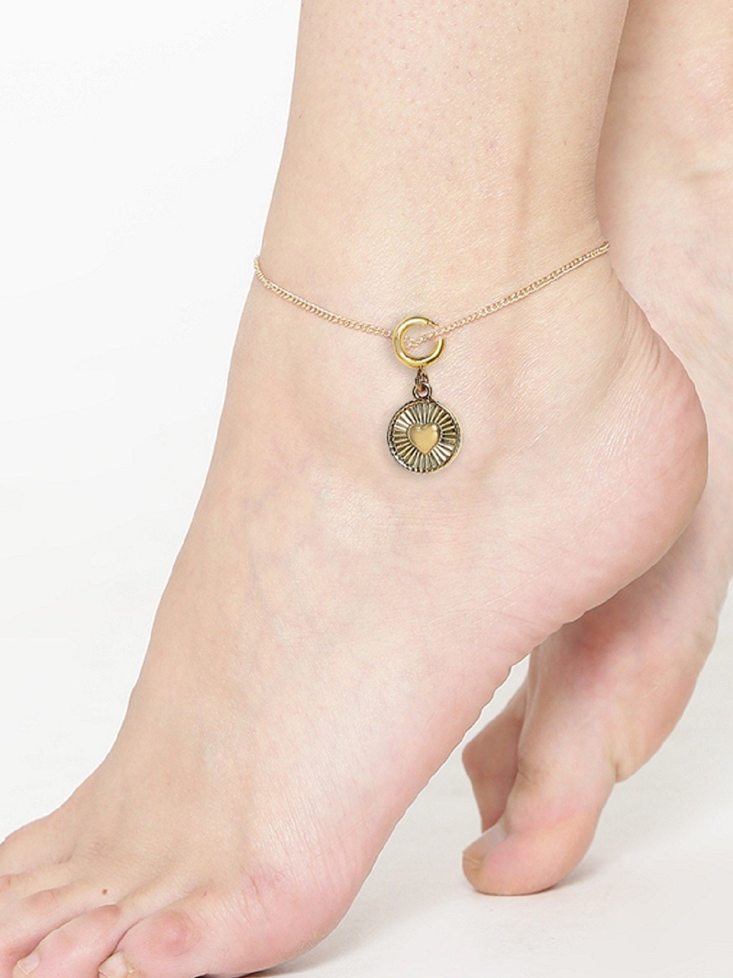 OOMPH Gold Tone Love & Heart Shape Charm Delicate Fashion Anklet Pack of 2