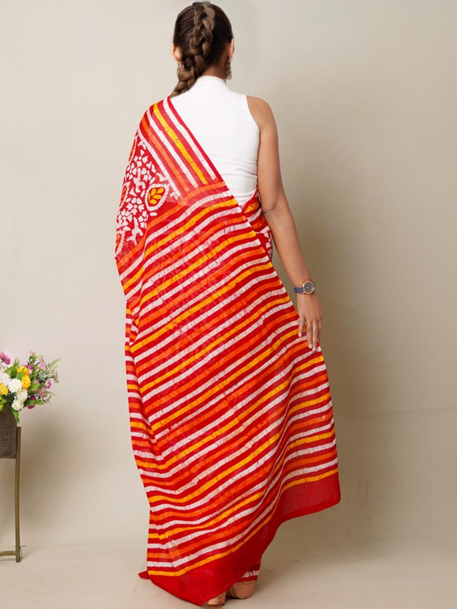 Unnati Silks Red Cotton Printed Saree With Unstitched Blouse