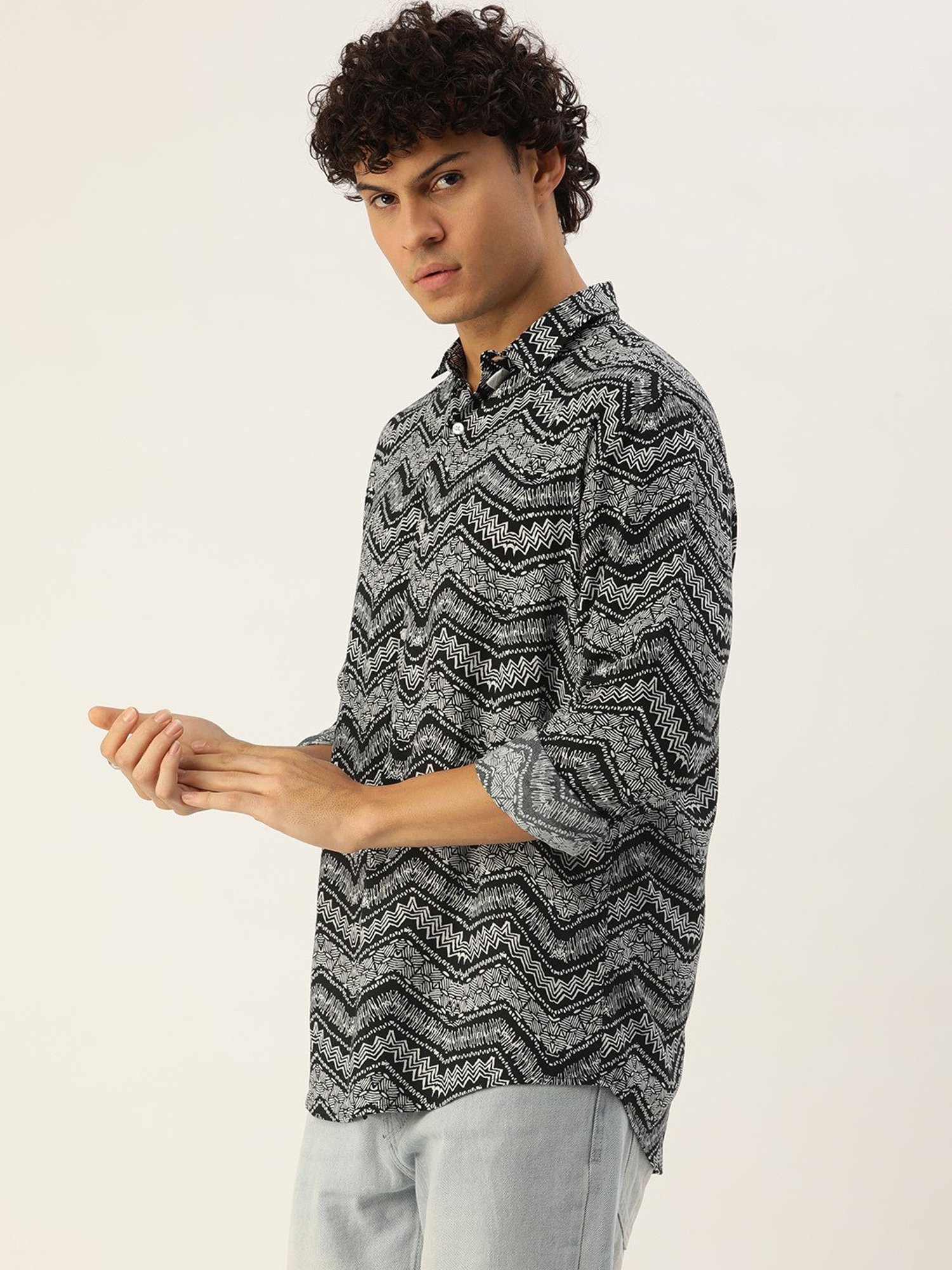 IVOC Black Regular Fit Printed Shirt