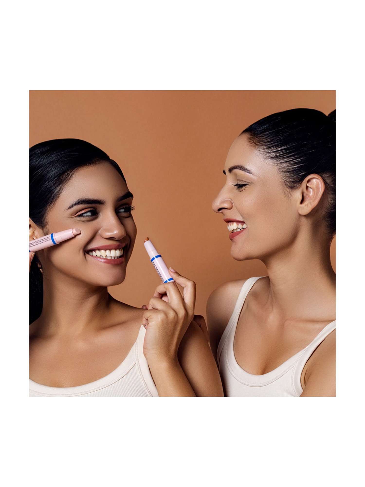 Blue Heaven Strobe & Shape Highlighter & Contour Duo Stick Fairy Light (Fair To Medium) - 3.5 gm