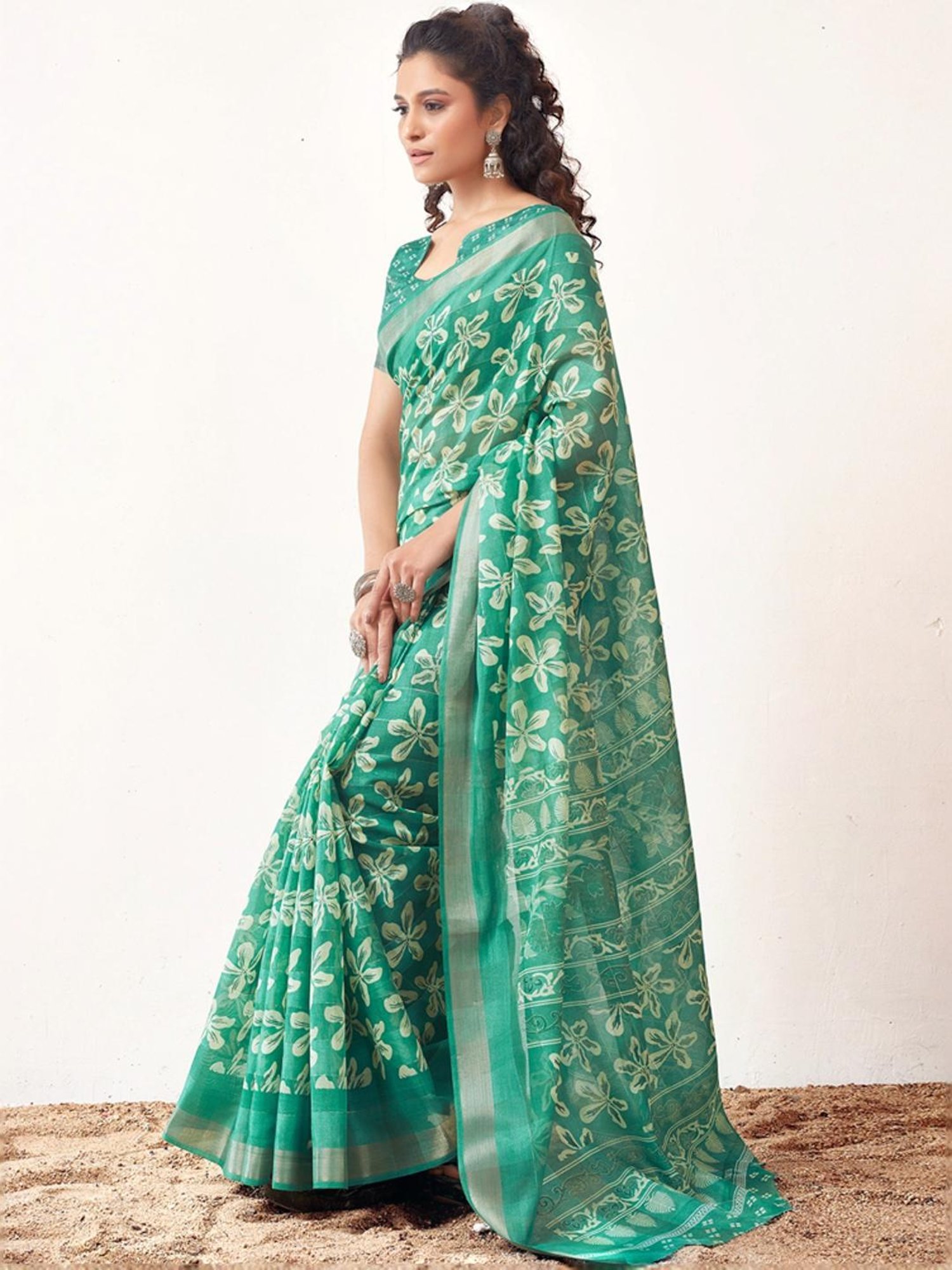 Satrani Green Floral Print Saree With Unstitched Blouse