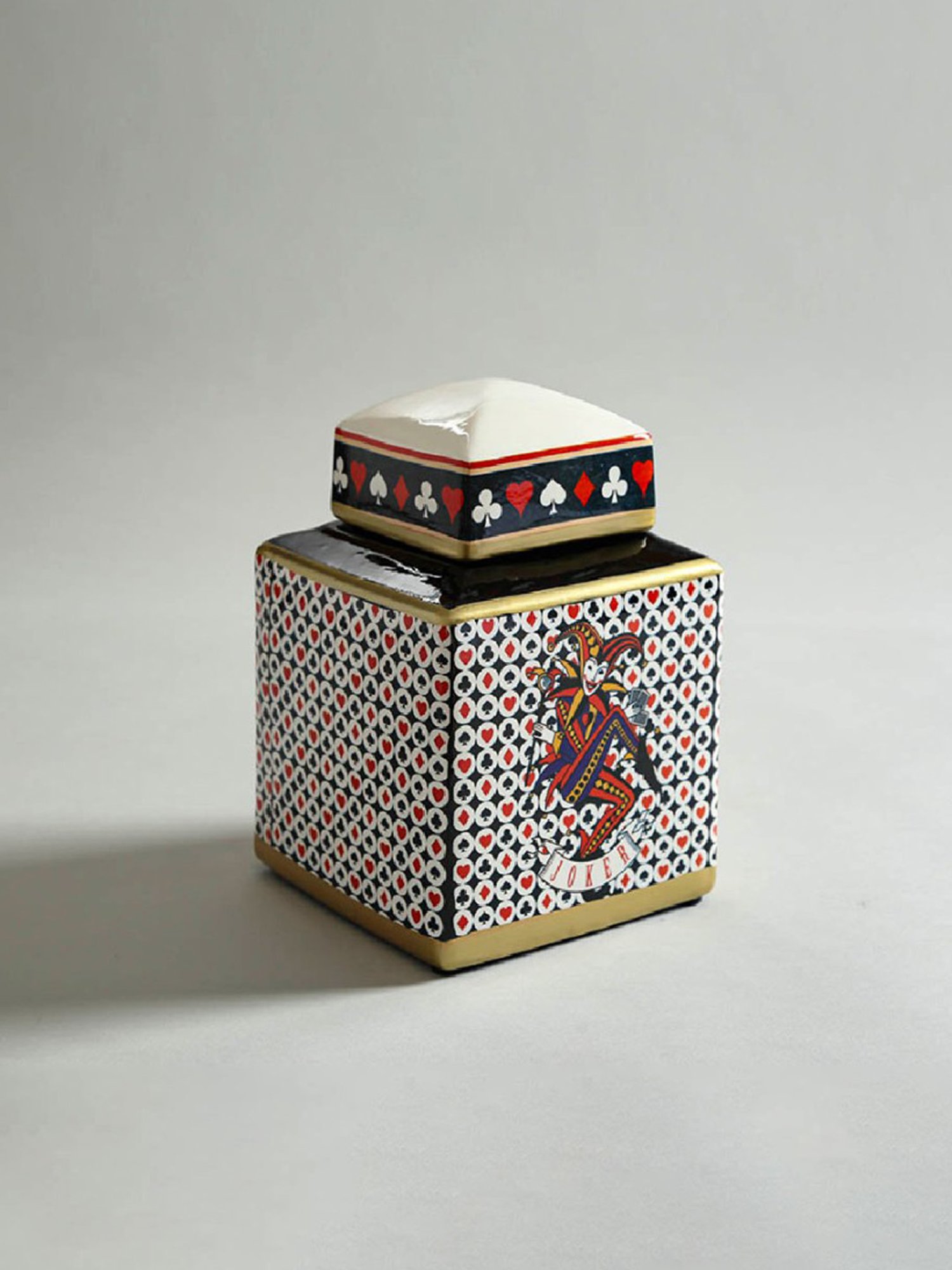 Home4U Multicolor Porcelain Suanne Jar