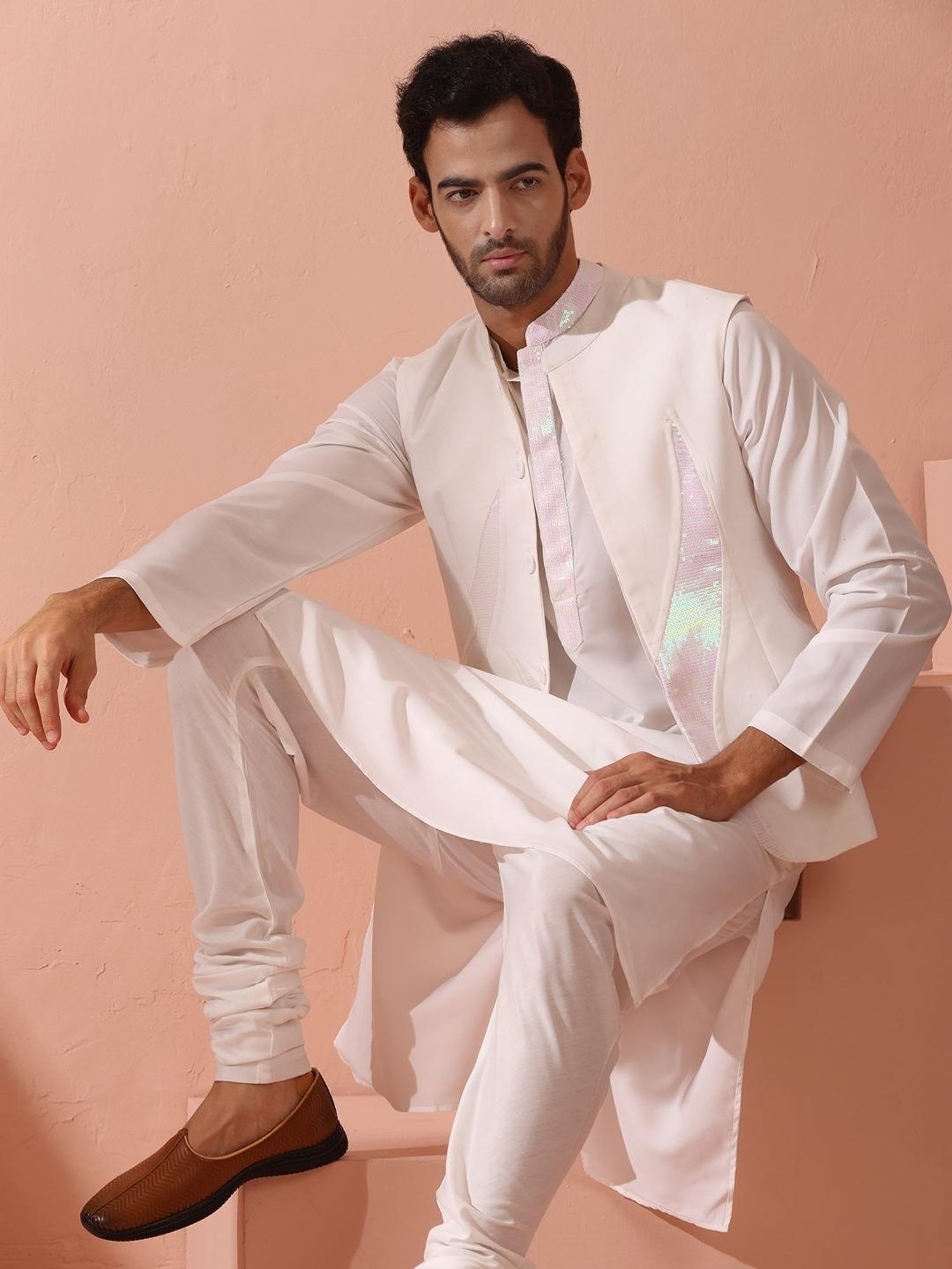 Swtantra White Regular Fit Embellished Nehru Jacket