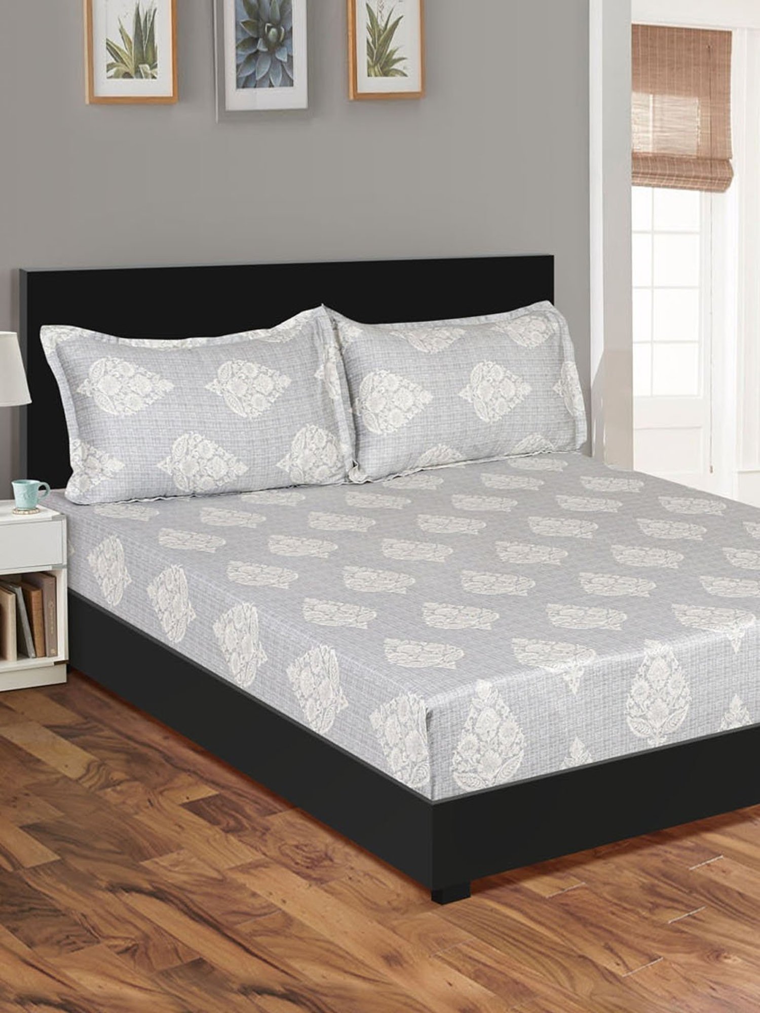 Swayam Ananda Grey & White Pure Cotton 200 TC Floral Design King Bedsheet Set