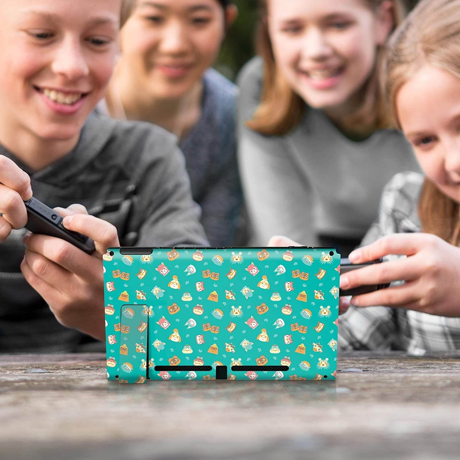 Controller Gear Authentic and Official Licensed Animal Crossing - "Teal Icons" Nintendo Switch Skin Set - Nintendo Switch