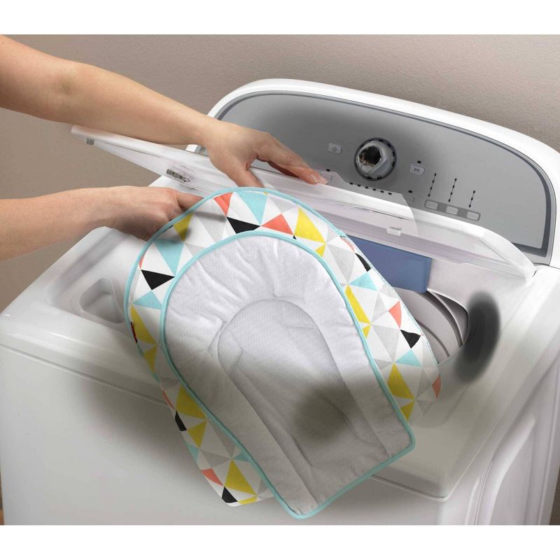 Fisher-Price Deluxe Take-Along Swing & Seat - Falling Leaves