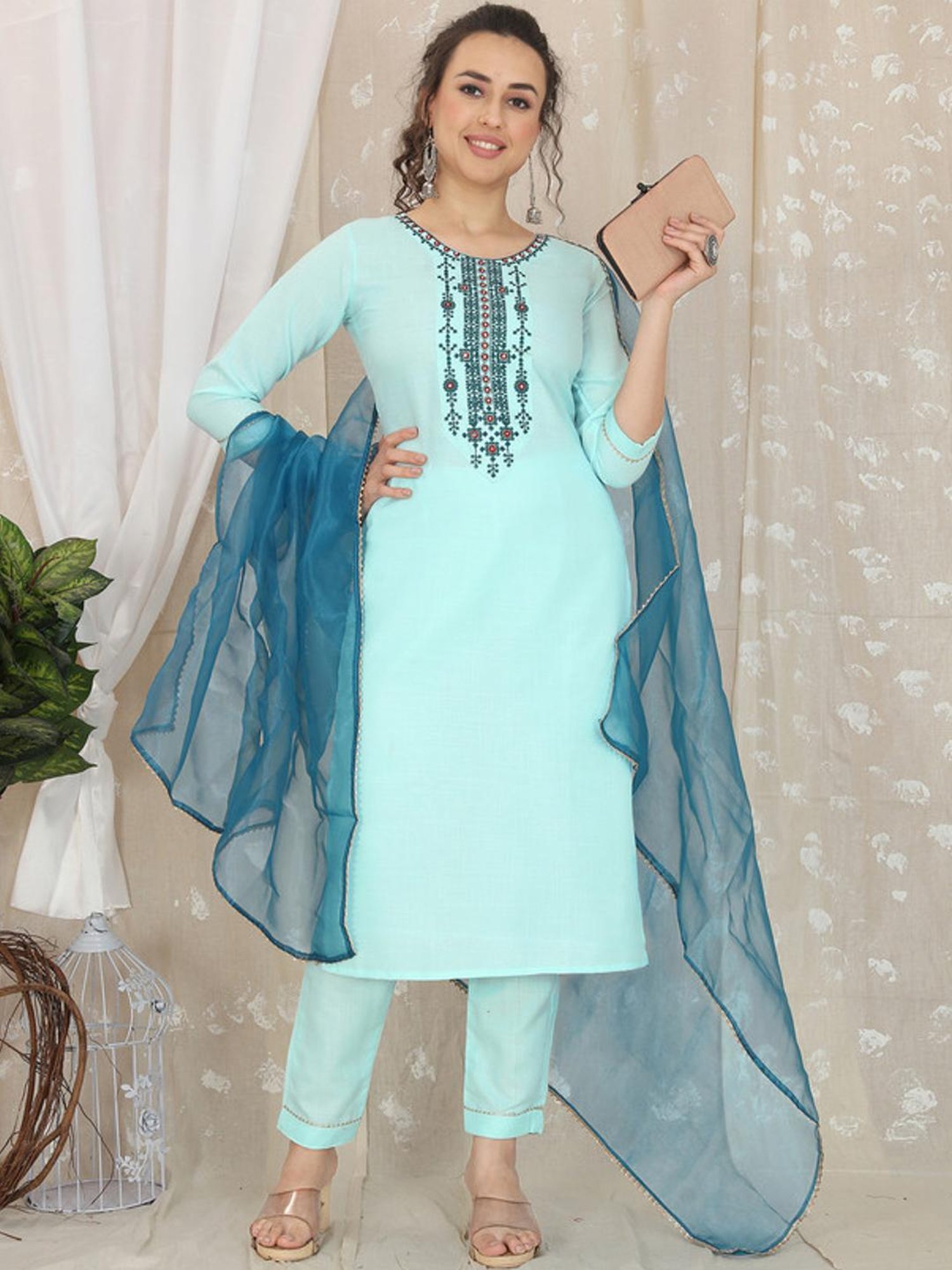 Skylee Turquoise Embroidered Kurta Pant Set With Dupatta