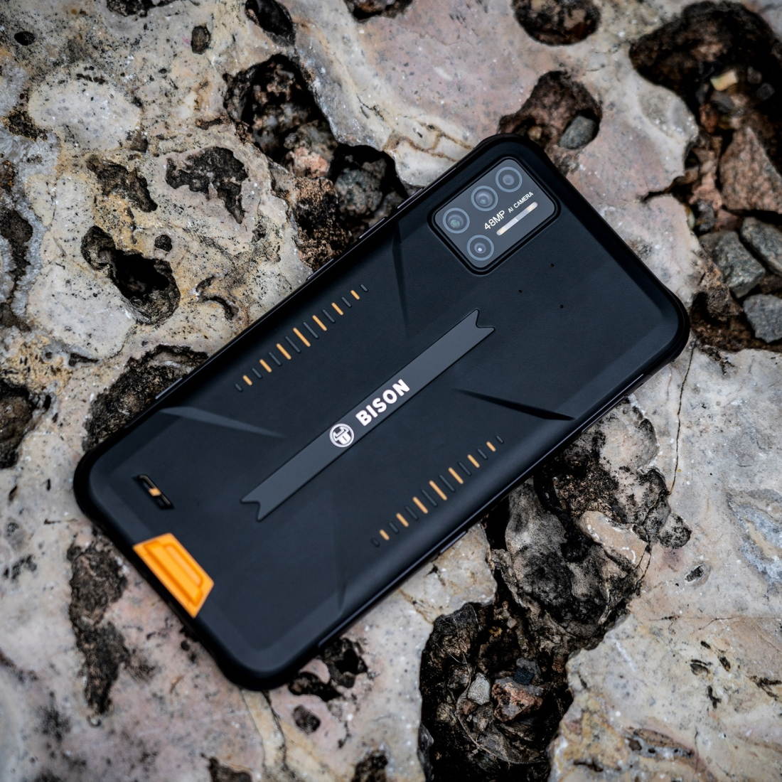 MIDIGI BISON Rugged Phone, 6GB+128GB IP68/IP69K Waterproof Dustproof Shockproof, Quad Back Cameras