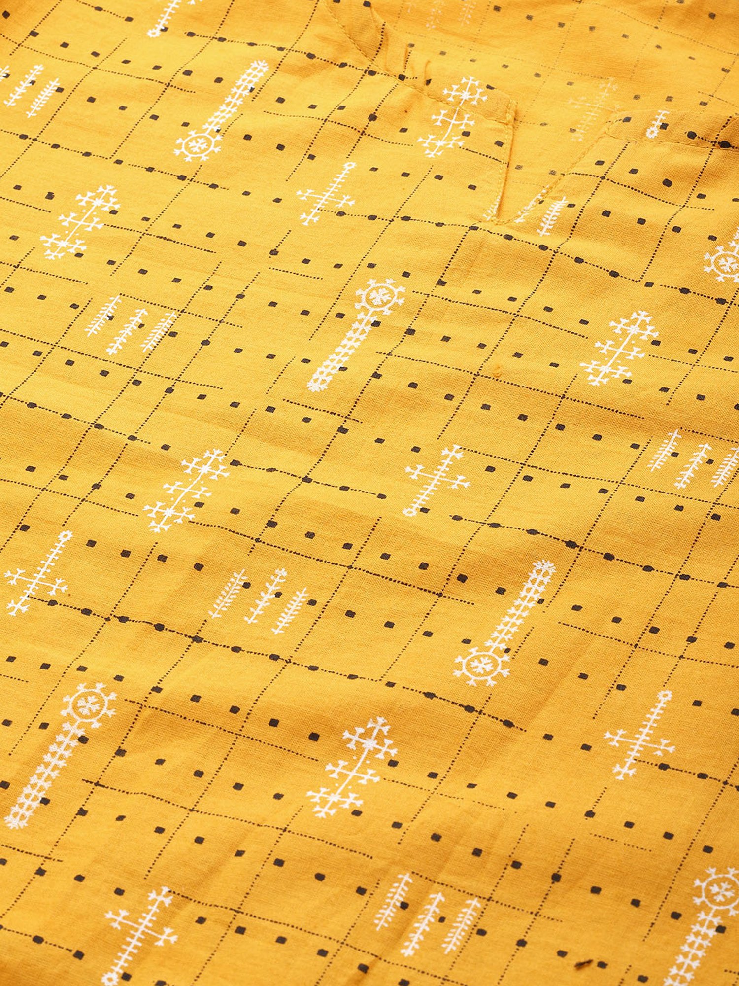 Anubhutee Yellow Printed Kurti Pyjama Set