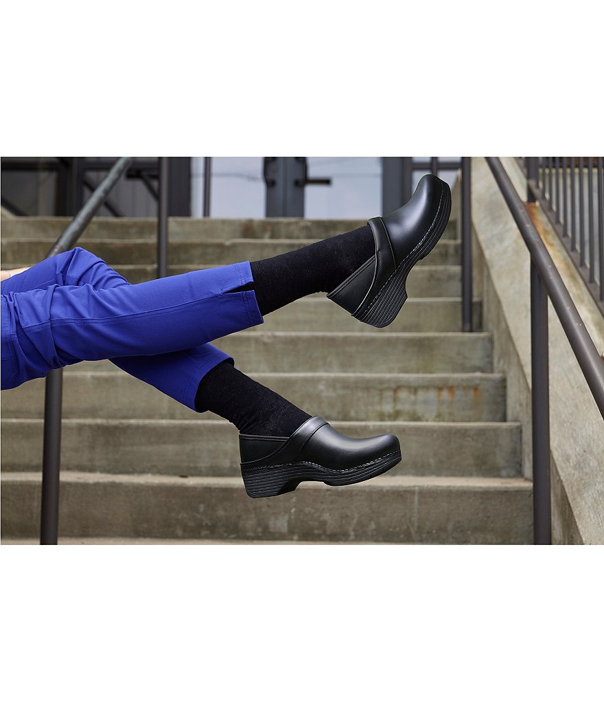 Gravity Defyer Women's G-Defy XLR8 Mesh Lace-Up Sneakers