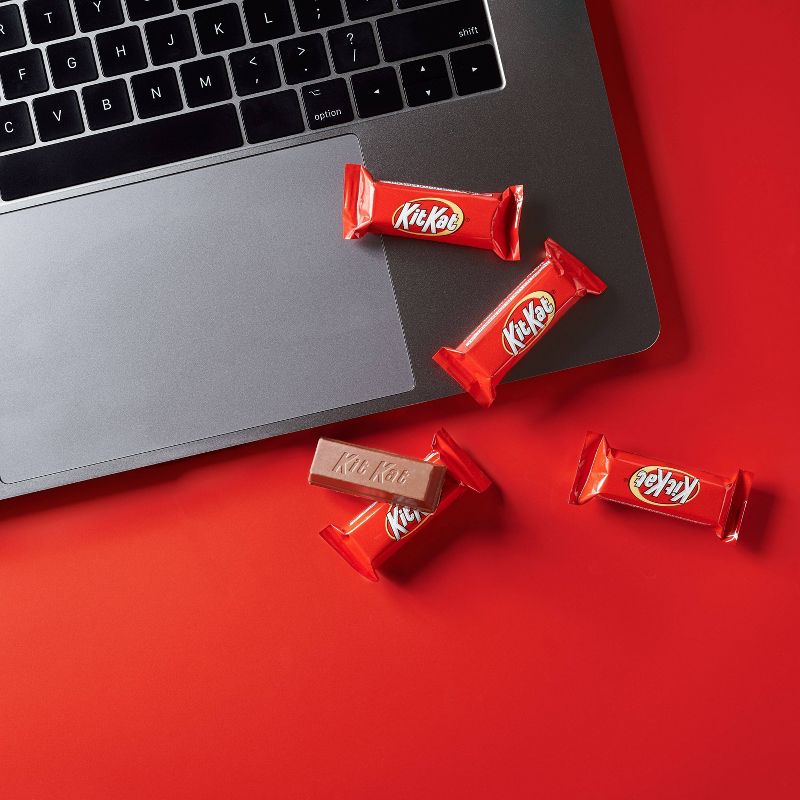 Kit Kat Miniatures Assorted Chocolate Candy - 32.1oz