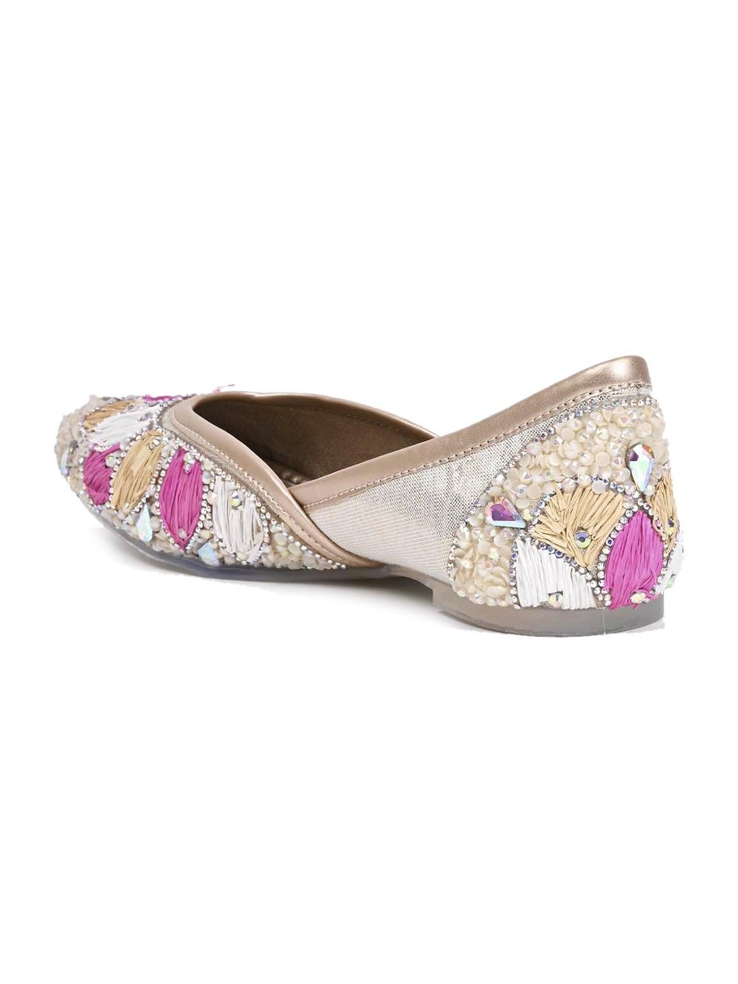 Jove Women's Golden Ethnic Juttis